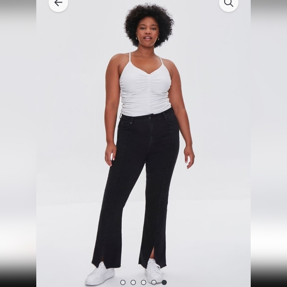 F21+ Plus size washed black frayed flared jeans - Picture 3 of 4